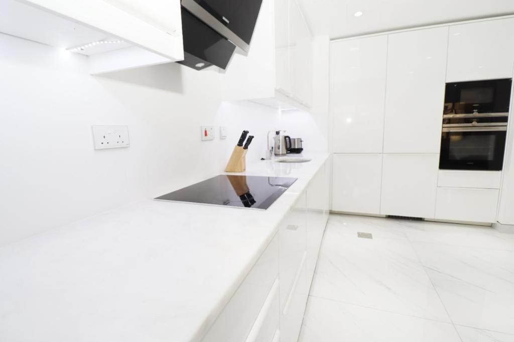 Luxury Casa Premium Studio Apartments - With Full Kitchen, Balcony At Jbr Beach Dubai Exterior foto