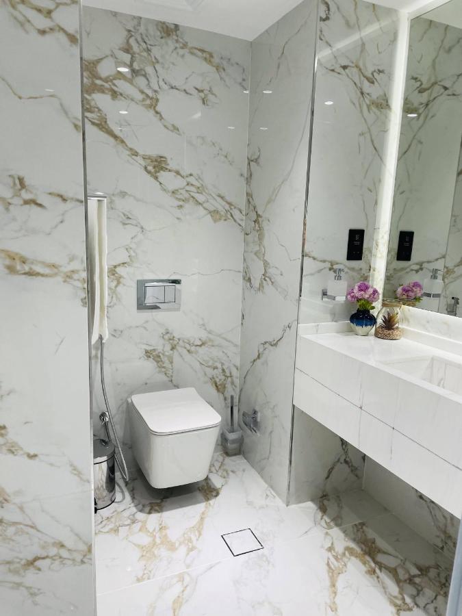 Luxury Casa Premium Studio Apartments - With Full Kitchen, Balcony At Jbr Beach Dubai Exterior foto