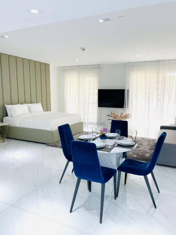 Luxury Casa Premium Studio Apartments - With Full Kitchen, Balcony At Jbr Beach Dubai Exterior foto