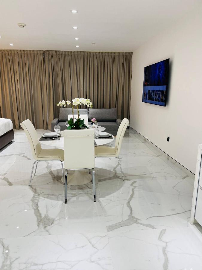 Luxury Casa Premium Studio Apartments - With Full Kitchen, Balcony At Jbr Beach Dubai Exterior foto